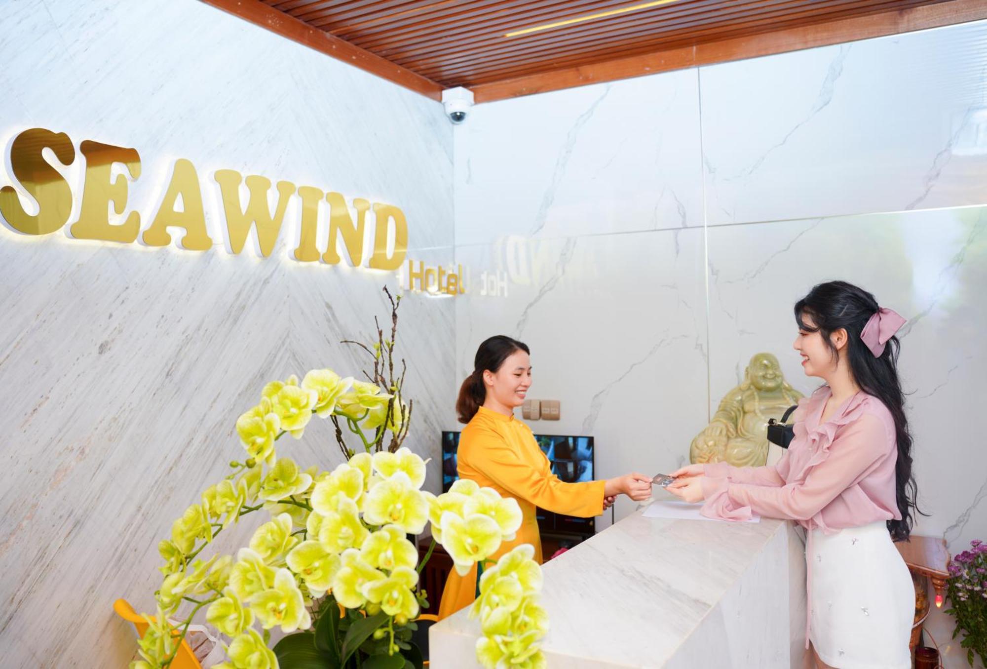 Sea Wind Hotel By Thg ดานัง ภายนอก รูปภาพ